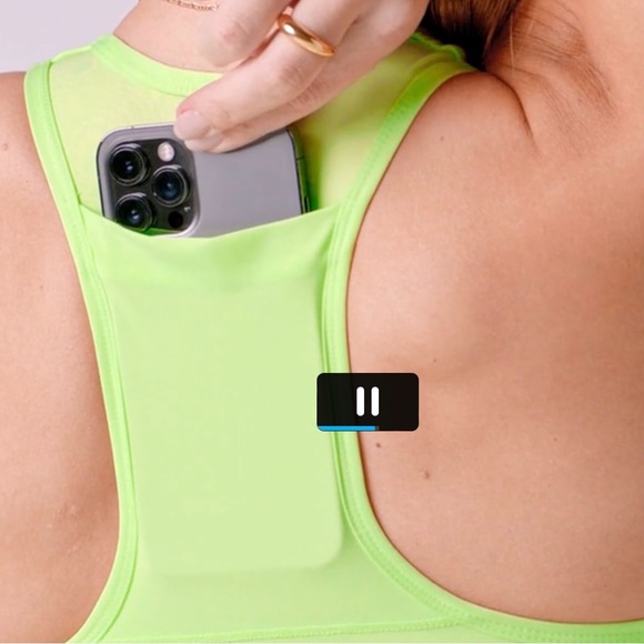 NWOT Fabletics On-The-Go Medium Impact Sports Bra 1X (16/18) - Picture 7 of 12